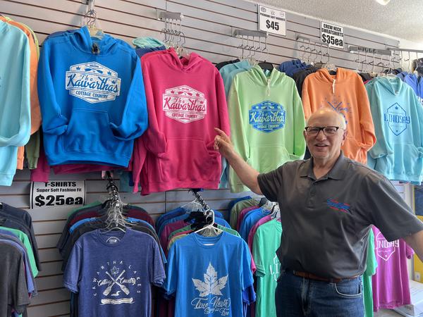 Elbows up patriotism strong across Kawartha Lakes