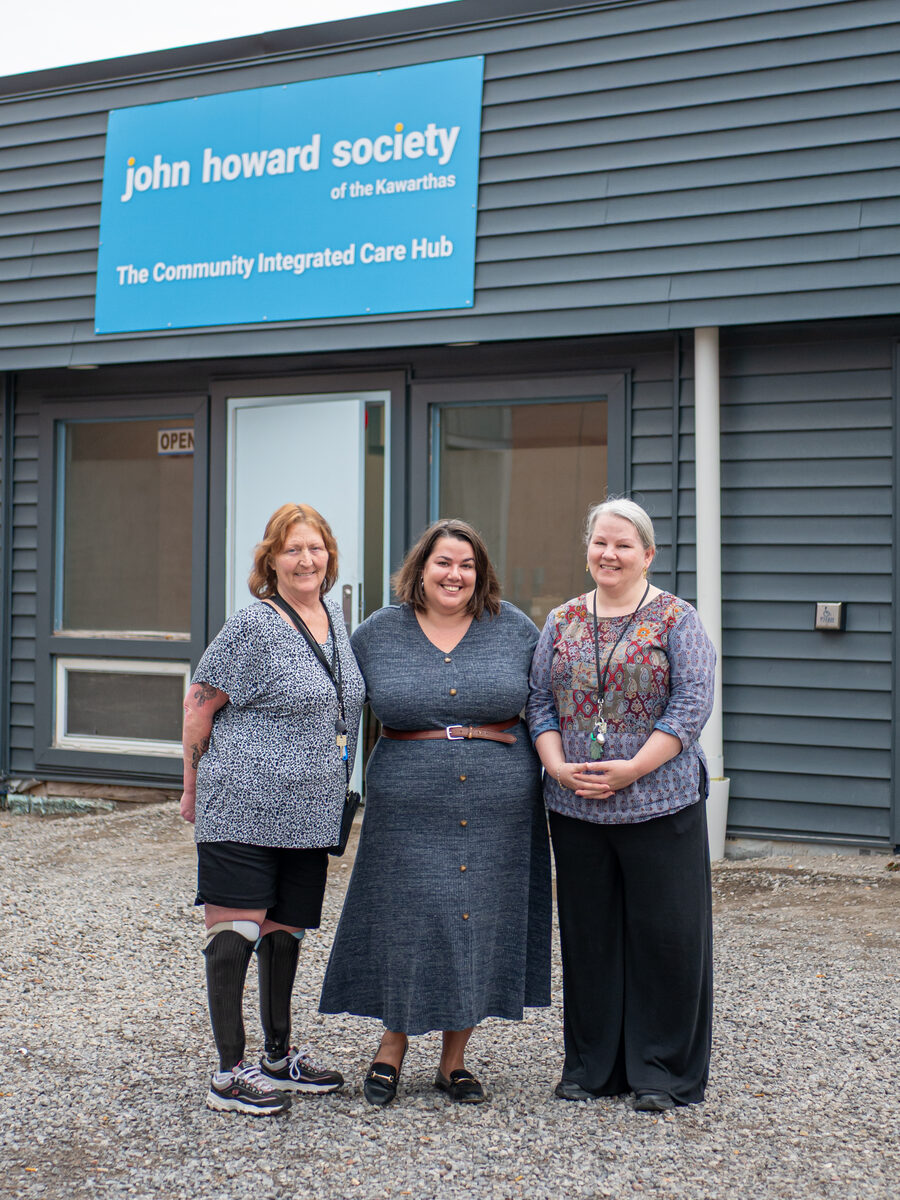 Suzanne McKay, program facilitator, Jones-Craighead, and Maureen Kitching, resource worker. Photo: Sienna Frost.