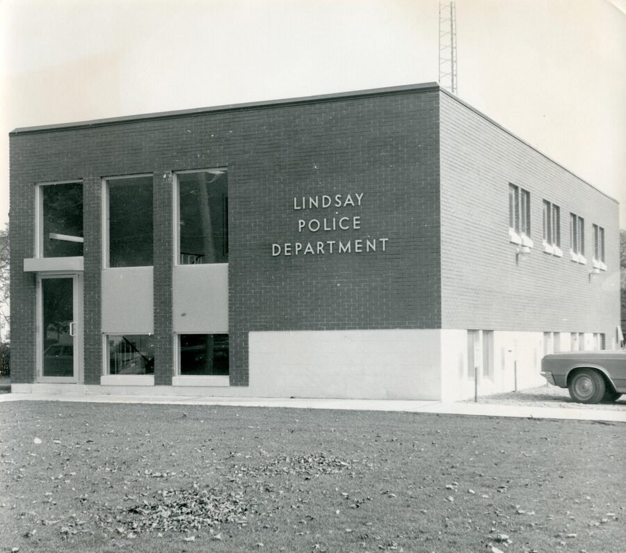 The Town of Lindsay Police Department building from 1971 to 1996, presently the home of the Kawartha Lakes Paramedic Service. in 1968 Lindsay Town Council allocated $400,000 to build the facility. From the Lindsay Library Archive.