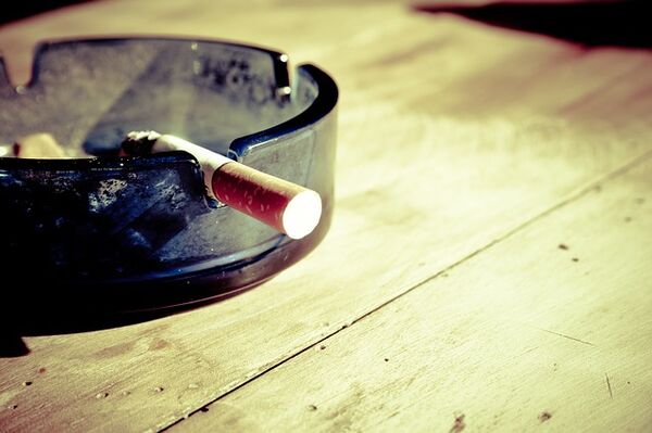 Smoking thief arrested