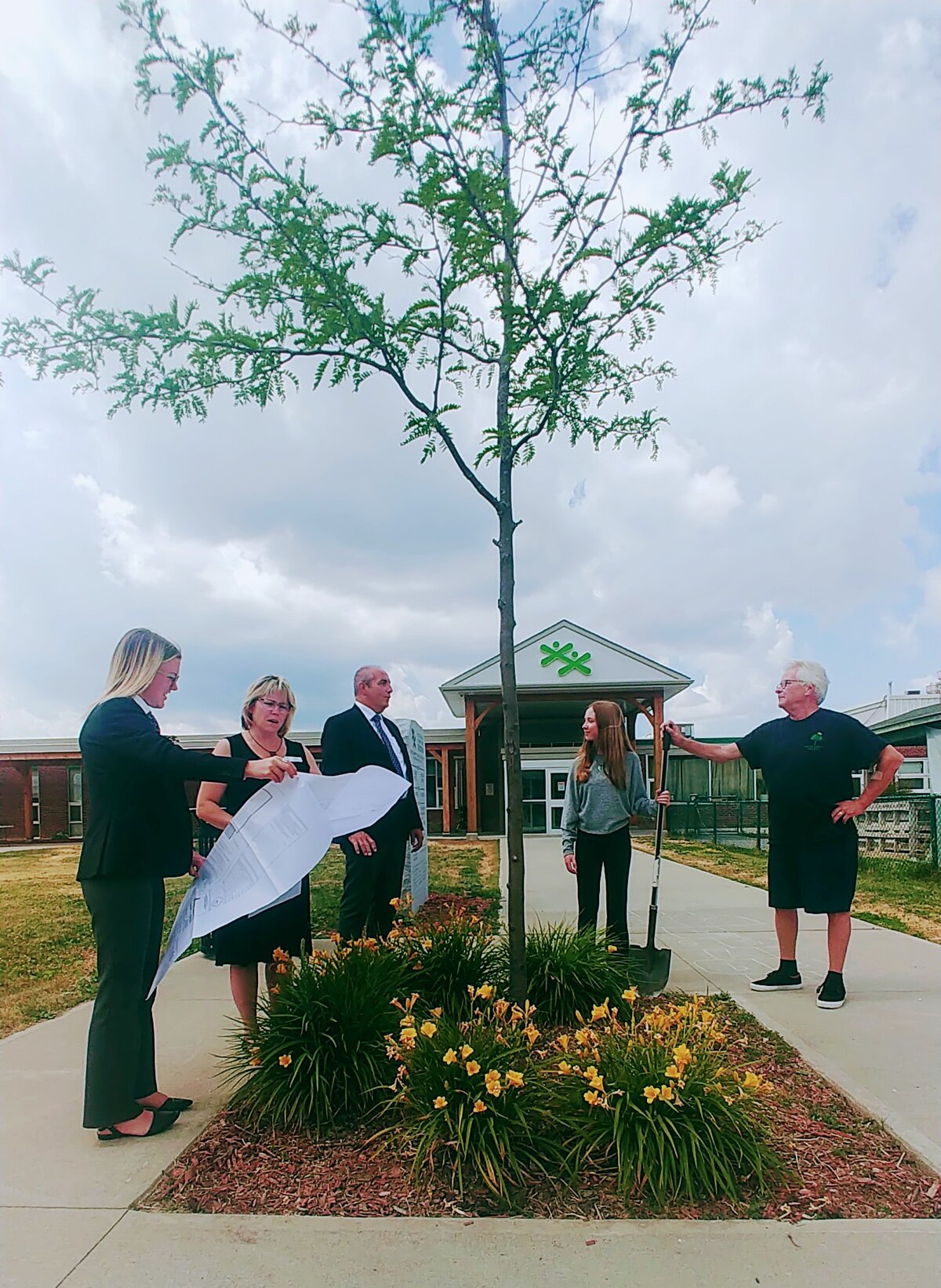 Local funeral home owner helps kick-start funds for urban tree canopy
