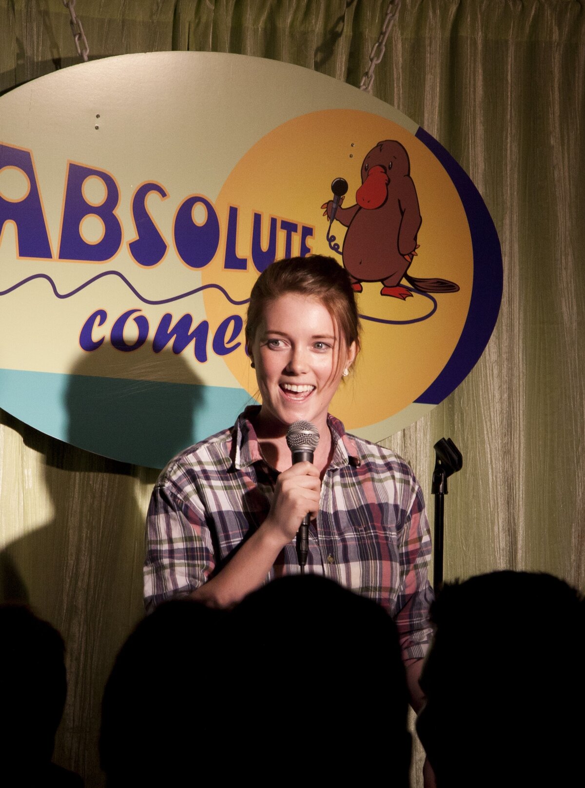 Comedian comes home, virtually, for special fundraiser