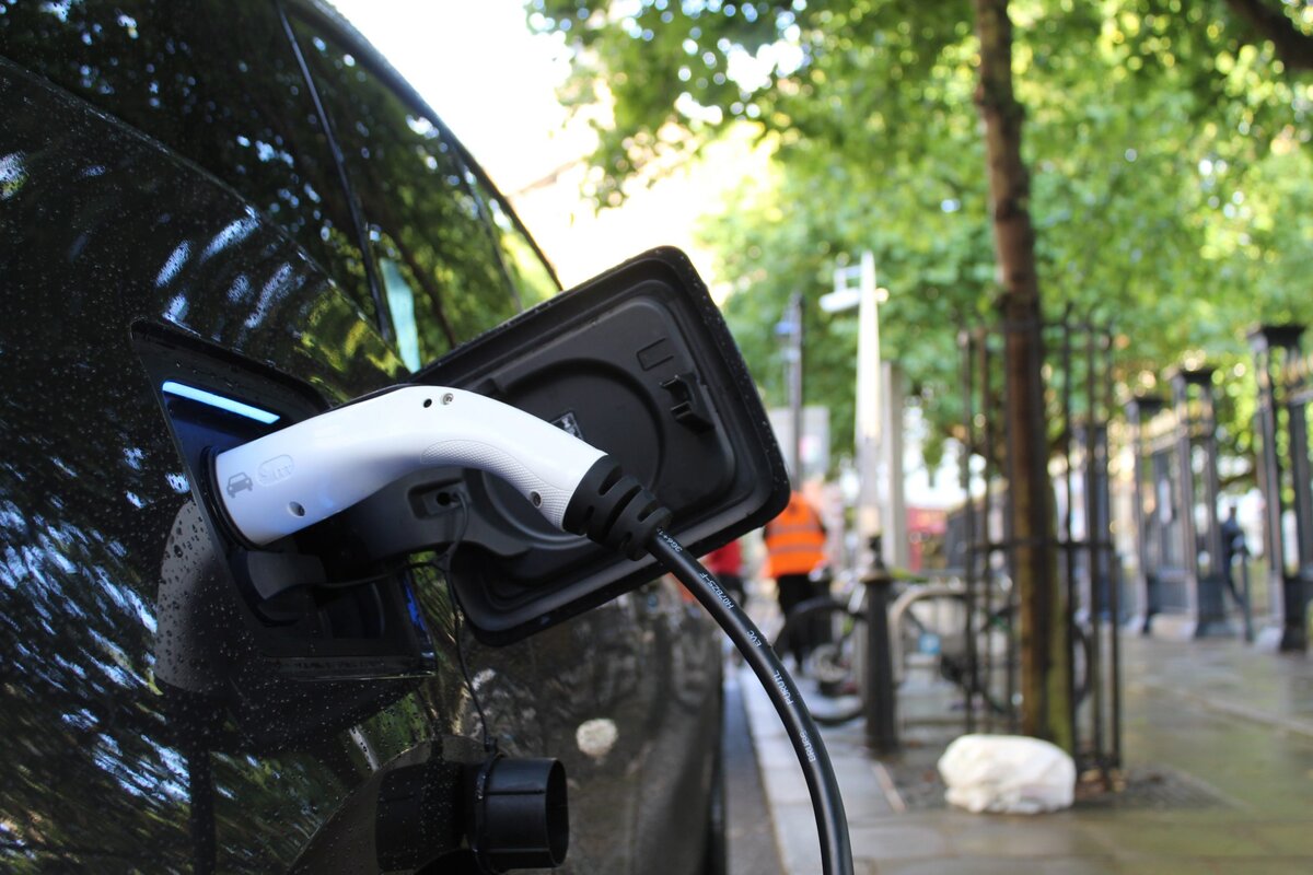 Benns’ Belief: Time to go electric