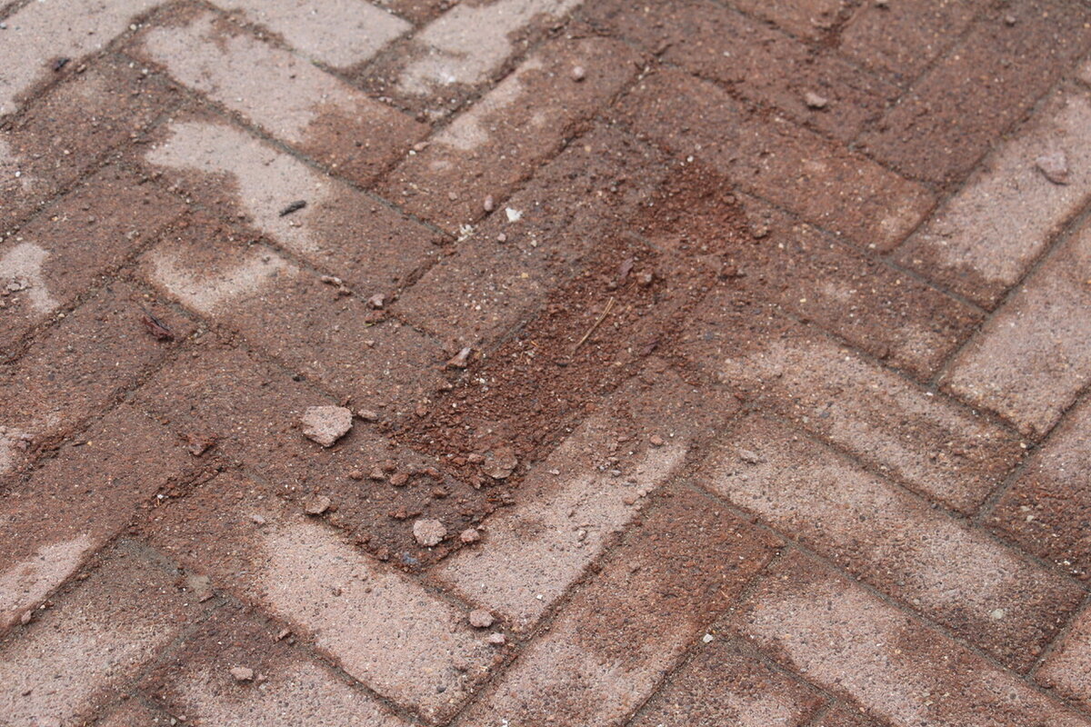 City spokesperson says Kent Street sidewalk brick issues will be fixed