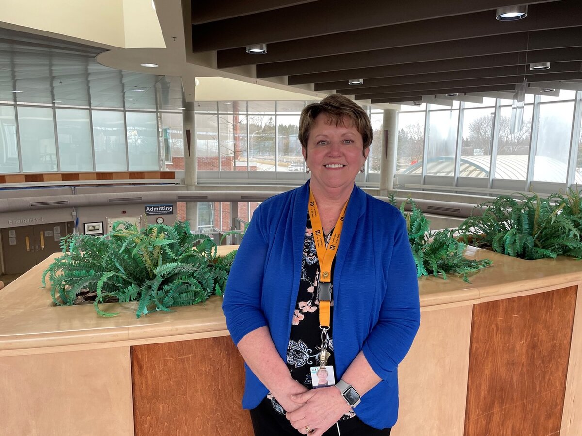 Retiring nurse spent 41 years in service at Ross