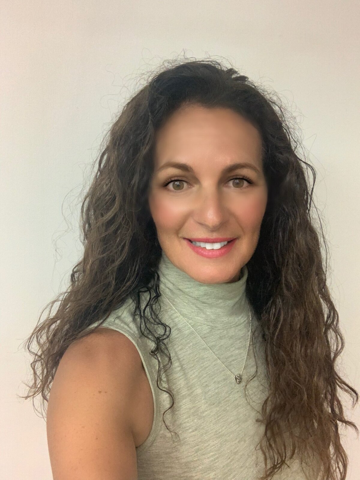 Acupuncturist holds Saturday clinic with all proceeds going to CMHA