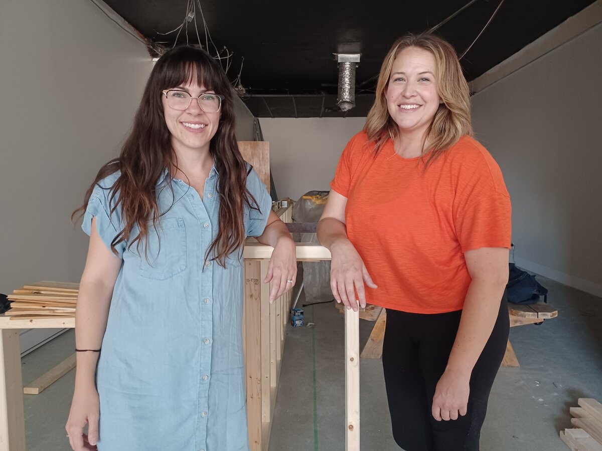 Two Kindred spirits open new independent café in downtown Lindsay