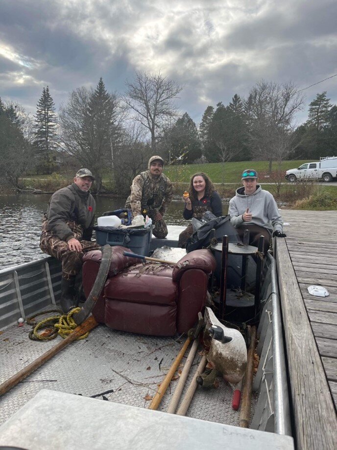 Fleming College students clean-up Scugog River