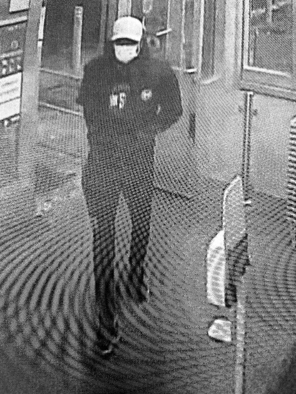 Video game theft from Kent Street West business