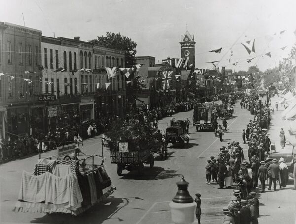 Old Home Week: Revisiting the reunions of 1924 and 1948