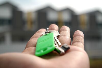 City commits to provincial housing plan despite misgivings