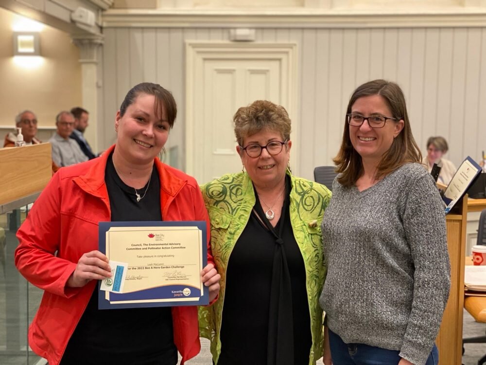 Bee A Hero Awards presented to local gardeners