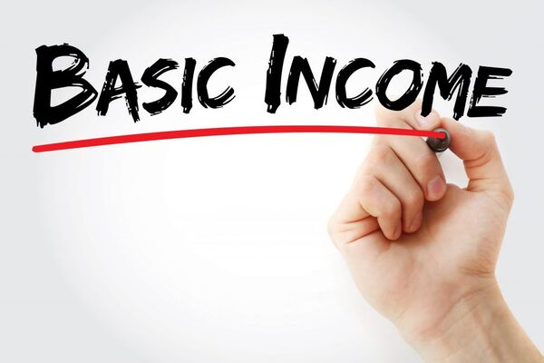 The impact of the Ontario Basic Income Pilot on community health and engagement in Lindsay