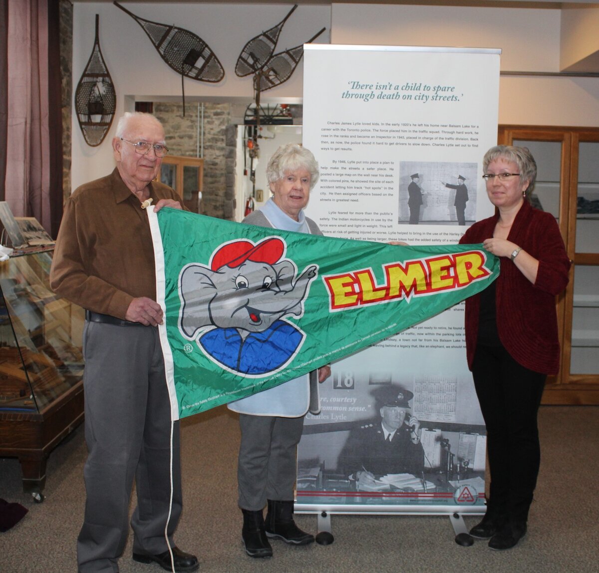 Pop-up exhibits by museum break new ground in educational programming