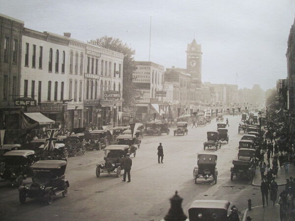 Lindsay’s attractions: Then and now, let us 'count our blessings'