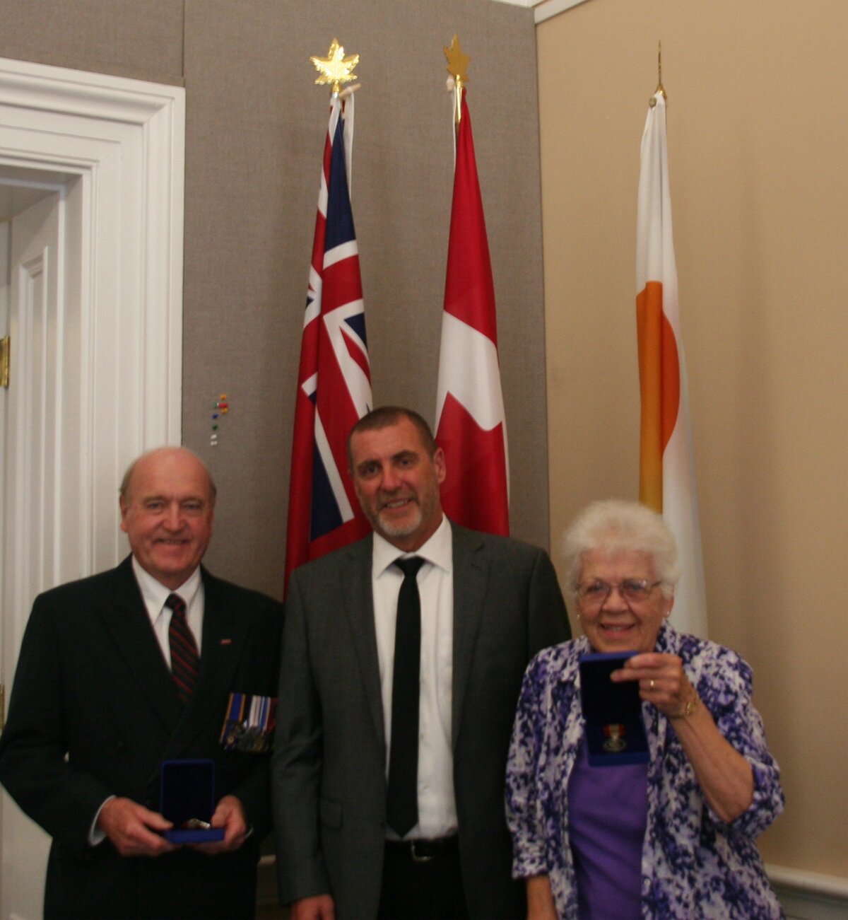 City presents Sovereign’s Medal to CKL residents