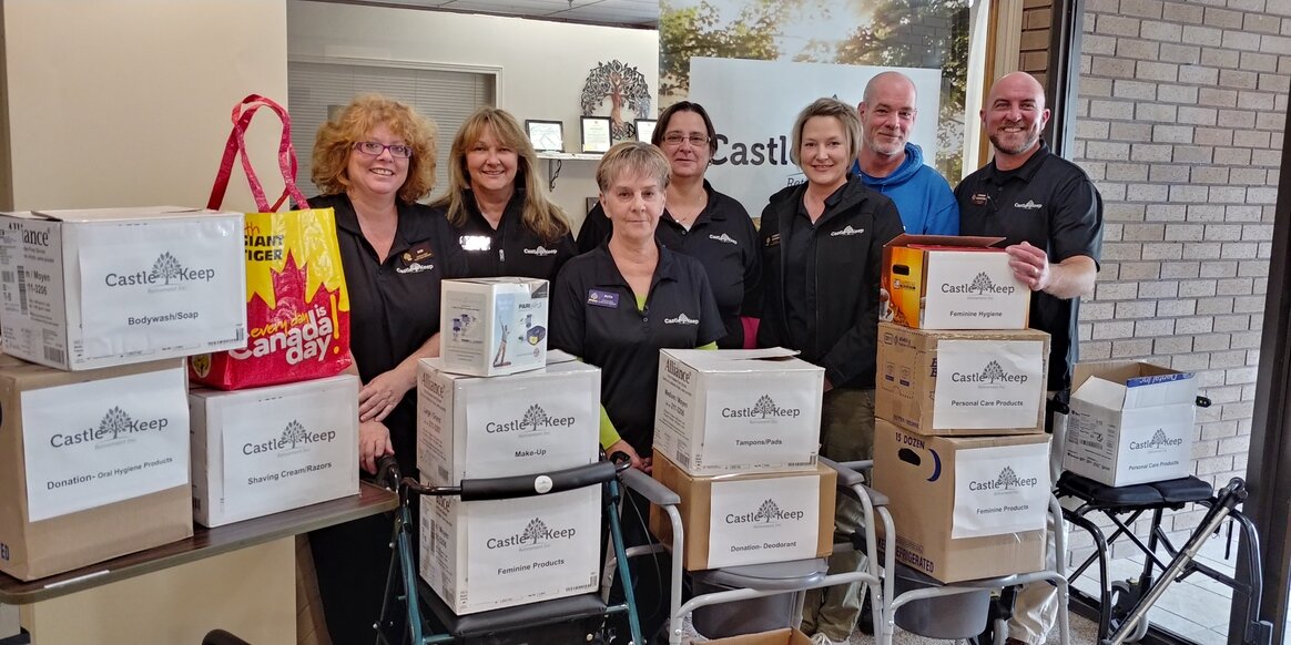 Castle Keep holds drive for Women’s Resources