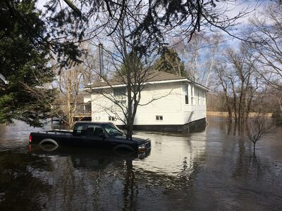 Burnt River grapples with flooding as Ford slashes funding