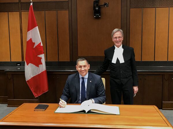 Schmale sworn in as MP in 43rd parliament