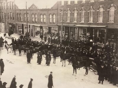 'A Great Event:' The Lindsay winter carnival of 1912-1917