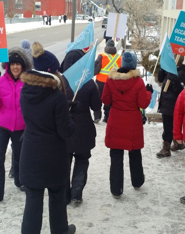 ETFO suspends rotating strikes due to COVID-19