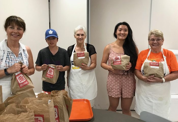 Summer outreach lunch program fed 735 lunches to hungry children